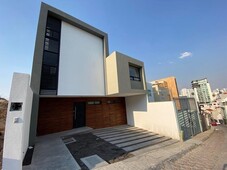 casas en venta - 162m2 - 4 recámaras - querétaro - 4,700,000