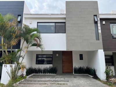 Casa en Venta en la Colonia Girasoles Acueducto, Zapopan, Jalisco