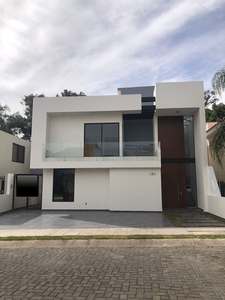 Casa en venta en agua blanca, Tlajomulco de Zúñiga, Jalisco