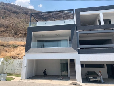 Casa en venta en fraccionamiento ribera del pilar, Chapala, Jalisco