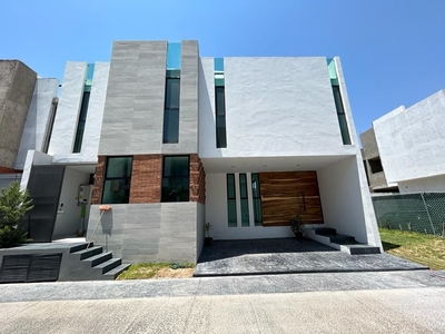 Casa En Venta En Katania Residencial