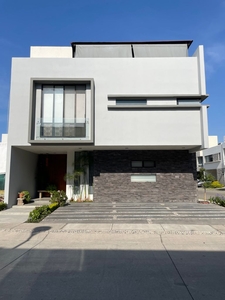 Casa en venta en Santillana