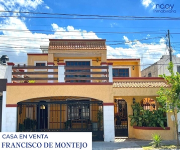 Casa en Venta, Fraccionamiento Francisco de Montejo, NT-378