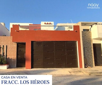 Casa en Venta, Fraccionamiento Los Héroes NT-374