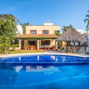 Casa en Venta, Marina Puerto Vallarta $824,999 USD