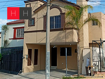 Casa en venta Misión de Cumbres al Poniente de Monterrey