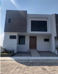 PARA ESTRENAR CASA EN VENTA ARGENTA RESIDENCIAL ZAPOPAN