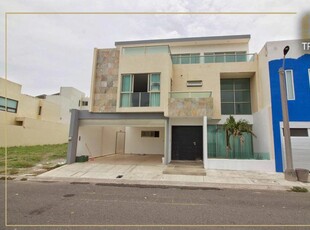 Doomos. Casa en venta Riviera Veracruzana, Lomas del Sol