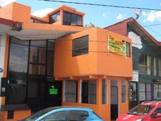 LOCAL COMERCIAL CON VIVIENDA REMATO