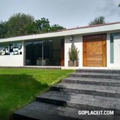 venta de casa - espectacular residencia totalmente remodelada - 3 recámaras - 6 baños - 735 m2