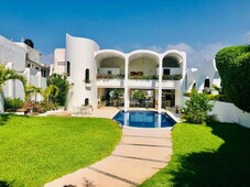 casa en acapulco con vista y acceso al mar