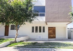 Casa en venta en Bosques Vallarta, Zapopan