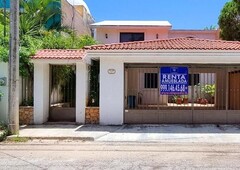 Casa amueblada en renta en Merida en Montecristo de 3 recamaras