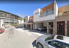 super precio casa en remate en cumbres elite monterrey nl.