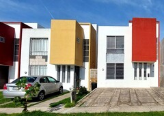 casa en venta en fracc. residencial pontevedra, tlajomulco de zúñiga, jalisco