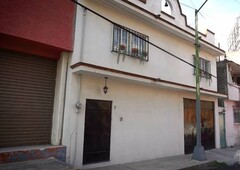 Doomos. CASA EN VENTA, COLONIA SAN FRANCISCO CUAUTLALPAN, NAUCALPAN.