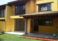 Casa en renta, dentro de Condominio, Colonia Delicias, Cuernavaca.