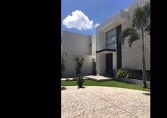 casas en renta - 1000m2 - 4 recámaras - temozon norte - 60,000