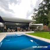 venta de casa estilo minimalista en zona residencial xochitepec morelos - 4 baños - 330 m2
