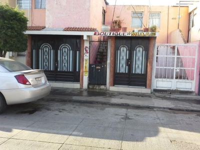Casa en Venta en AV. LAS PRIMAVERAS Morelia, Michoacan de Ocampo
