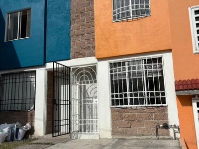 Casa en renta Quetzal 20, Mz 052, Boulevares Del Lago, Ciudad Nicolás Romero, Estado De México, México