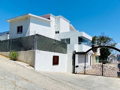 Casa en renta, Colonia Cubillas Sur, cerca de Garita San Ysidro y Sentri Lane