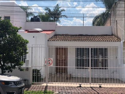 Casa en Venta en Jardines Vallarta en Zapopan, Jalisco