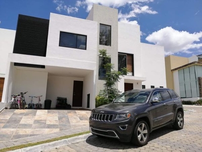 Casa en venta en parque Quintana Roo lomas de Angelópolis