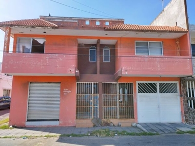 Casa ideal para inversion ubicada en Ricardo Flores Magon, Veracruz, Ver.