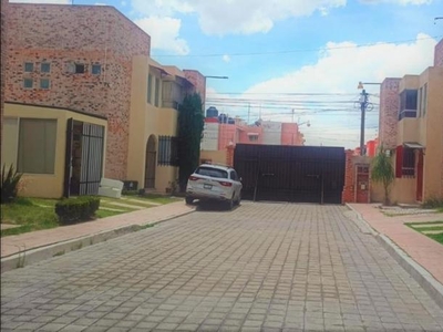 Casas en venta - 136m2 - 3 recámaras - Granjas Puebla - $1,600,000