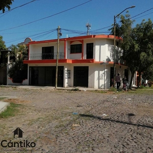 Casas en venta - 179m2 - 5 recámaras - Colima - $1,680,000