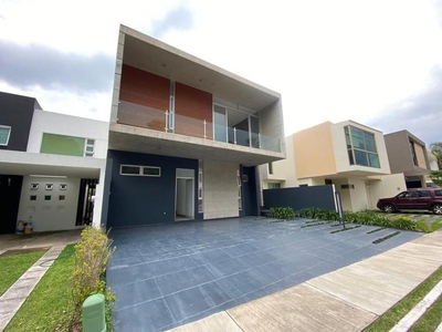 Casas en venta - 298m2 - 3 recámaras - La Mojonera - $13,316,000