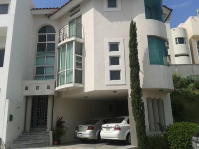 Hermosa Casa en Renta en Brisas la Punta / Colonia Privada al Sur de Monterrey