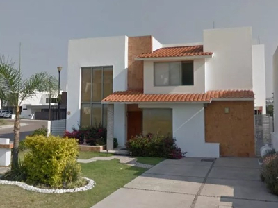 Casa A La Venta En Queretaro, Estupendo Remate Bancario