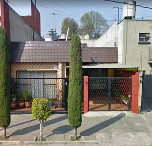 Casa En Venta En Clavería Azcaptzalco.