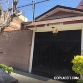 Casa en Renta en La Romana, Tlalnepantla, México - 3 baños - 310 m2