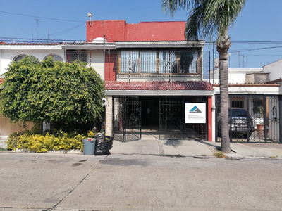 Casa en venta en fraccionamiento jardines de guadalupe, Zapopan, Jalisco