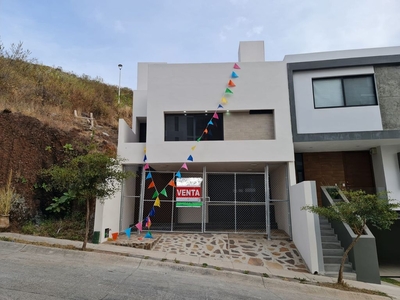 Casa en venta en paisajes del tesoro, San Pedro Tlaquepaque, Jalisco