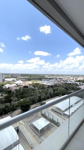 Doomos. PENTHOUSE EN VENTA AL NORTE DE MERIDA