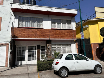 Venta De Excelente Casa En La Col Vertiz Narvarte 4 Recamaras