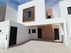 casa en venta en residencial las etnias