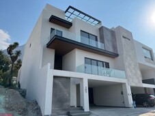 hermosa casa en cumbres elite premier