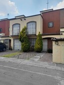 se vende casa en hacienda del valle ii, toluca. 1,400,000. pf01-33