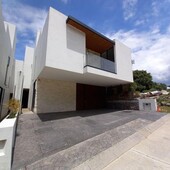 Venta Casa en Fraccionamiento Norte Cuernavaca