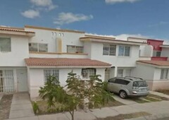 venta de casa a mitad de precio en a colonia santiago dg