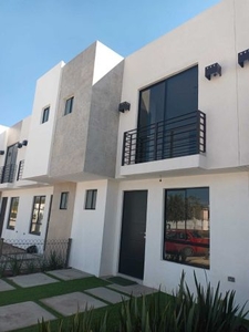 Casa en venta en León, dos modelos a escoger zona SUR salida a Silao