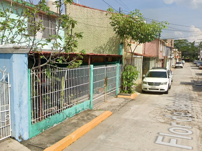 -casa En Remate Bancario-flor De Verónica, Gaviotas Norte Sector Popular, Villahermosa, Tabasco, México -jmjc5