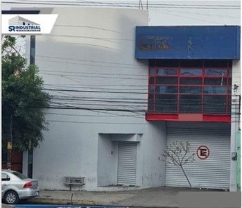 Doomos. Bodega comercial en RENTA EN MONTERREY