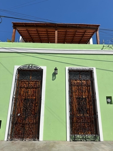 Doomos. Casa completamente remodela en La Ermita dentro del centro histórico de Mérida