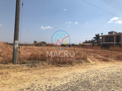 En Venta Terreno Plano Con Conexion A Servicios En Zona Habitada De Fracc. Paraiso Tlahuica